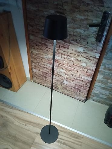 parkside punjac za akumulator: Solarna Podna LED lampa – minimalistički dizajn, crna boja - Tip — 3