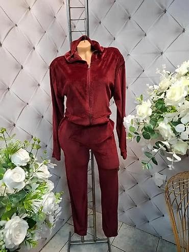 Kupaći kostimi: Ženski velur trenerka komplet – bordo - Dvodijelni set: dukserica sa — 1