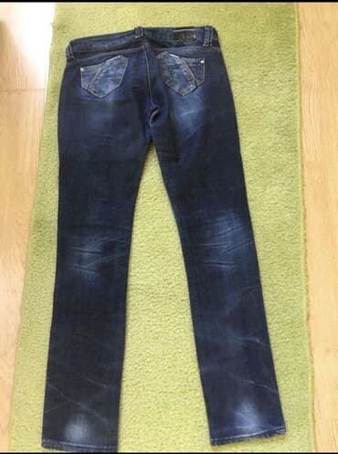 postavljene pantalone: Br 29/34 kao nove.Odgovaraju za S,M br — 3