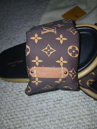 ugg cizme 42 broj: Papuče 40, bоја - Braon — 2