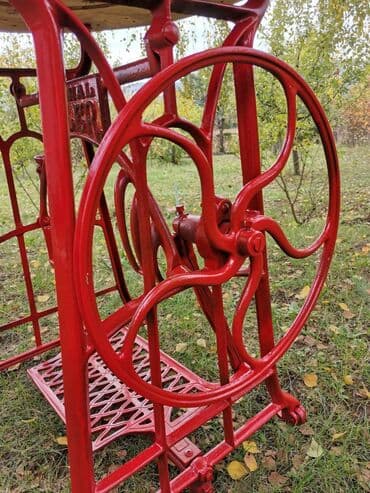 Stolovi: Retro bordo sto preuzimanje lično cena fiksna visina stola 78 cm — 3