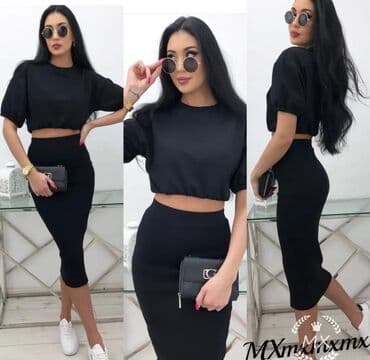 prodaja zenskih kompleta: Komplet 1900 din — 1