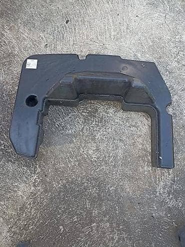 spaneri za kamione: VUFER BANG OLUFSEN ZA AUDI A4, A4 ALLROAD, A5 - 8K09035382B | AUDI — 1
