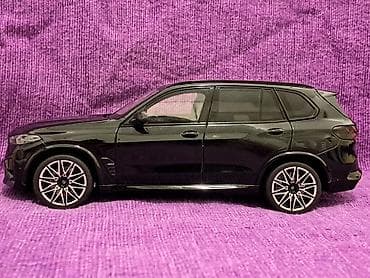 kinder joy figurice: BMW X5M G05 LCI 1:18 / Black / NOVO! Model BMW X5M G05 LCI — 5