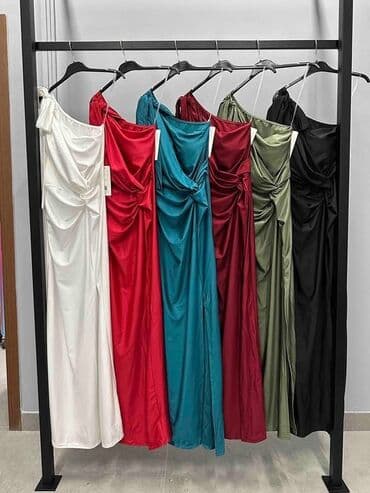 čizme sa krznom iznutra: One size, bоја - Crvena, Večernji, maturski, Na bretele — 3
