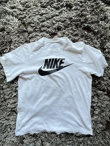 Men's T-shirt Nike, bоја - Bela