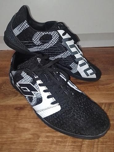 patike za vodu deichmann: Patike za fudbal broj 42 su u odlicnom stanju sa veoma sitnim — 3
