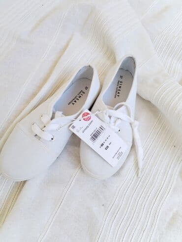 Women's Sneakers and athletic shoes: Sinsay, 37, bоја - Bela — 1