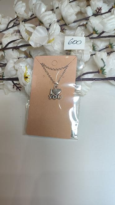 Men's Footwear: Srebrnasti lančić sa priveskom “I ♥ YOU” - Dizajn: diskretan privesak — 2