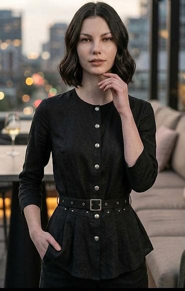 košulje ps: Elegantna ženska bluza/tunika u crnoj boji. - Klasičan okrugli izrez — 1