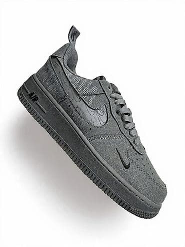 Patike: Nike Air Force 1 – sivi monohrom model - Klasična niska silueta sa — 1
