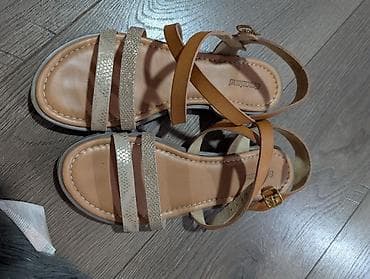 sandale nike sunray: Ženske ravne sandale sa kaišićima - Dizajn: otvorene sandale sa tri — 1