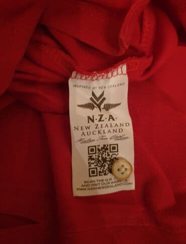 c a jakne 2017: NZA NEW ZEALAND Auckland polo majica crvena sa kragnicom. L velicina — 3