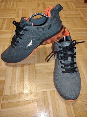 tn sive: Trainers, size - 41 — 2
