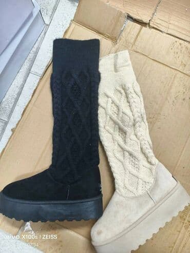 Čizme, UGG, 38 na lalafo.rs Čizme, UGG, 38