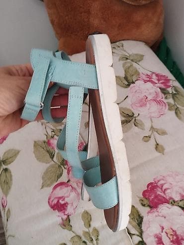 balenciaga patike triple s: Ženske sandale Bench - Model: Bench (logo na ulošku) - Veličina: 36 — 3