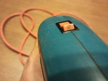 Električni alati: Original mala bušilica BLACK&DECKER, potpuno ispravna, dve brzine — 7