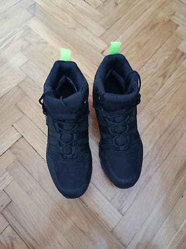 pertle za timberland cipele: Planinarske/treking cipele – crne sa zelenim detaljima. jedna kopca — 3