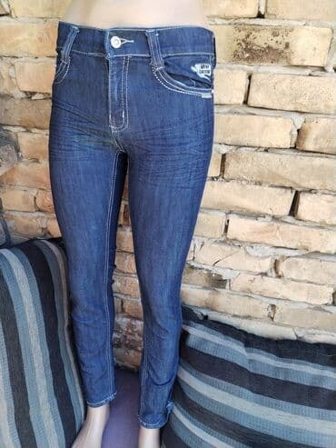 pantalone elipsa: Farmerke vel S
Kao nove — 1