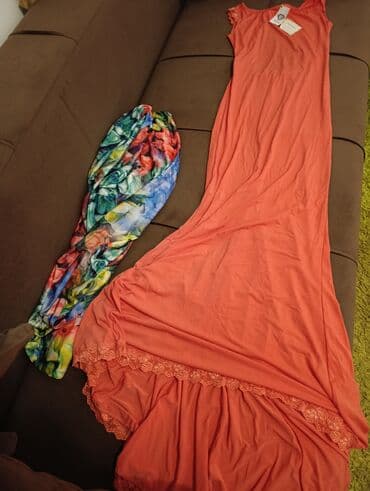 M, bоја - Narandžasta