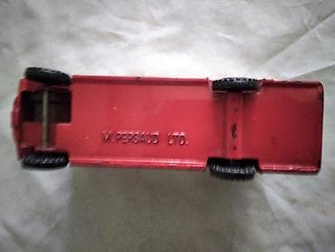5 centi u dinarima: Autobus M. Persaud Ltd.London Dabldeker,metalni 10,5 cm. izgreban — 4