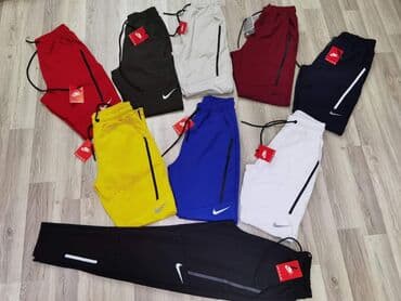 sweatshirt h m: Cena 2300 dinara 
S M L XL XXL — 2