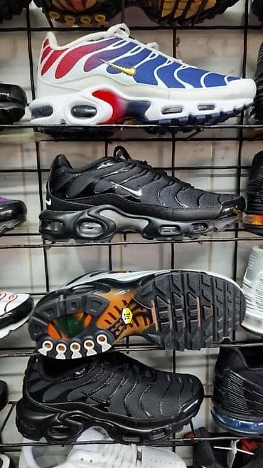 air max tn: TN model muške od 41 do 45 za 5800 din
pb — 3