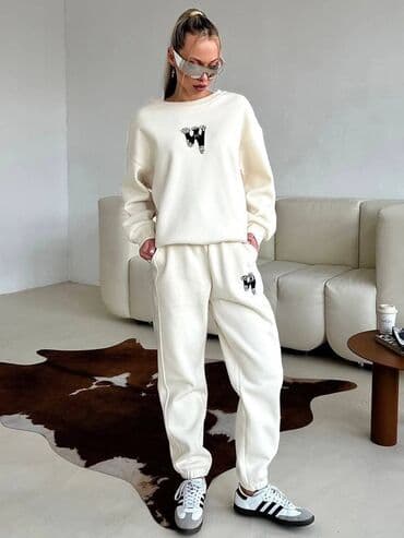 Komplet trenerke Vel S.m.L.xL 95% cotton 5 % likra termo Cena 3400