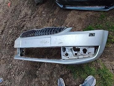 alat za popravku ostecenja auta od grada: BRANIK SIVI 1 OSTECENJE ZA ŠKODA OCTAVIA | Octavia prednji branik sa — 2
