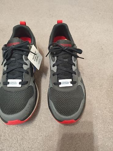 crne lakovane salonke: Skechers GOwalk Workout Walker muške patike za hodanje - Model — 1