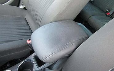renault delovi cena: NASLON ZA RUKE ZA OPEL ZAFIRA OD 2011. DO 2019. GOD. | Polovni — 1