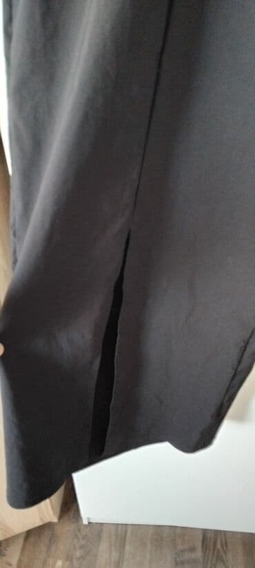 new yorker odeca: Bershka M, color - Black, Without sleeves — 3