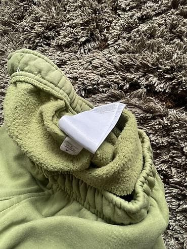 alo trenerke zenske: Trenerka Nike, bоја - Maslinasto zelena — 3