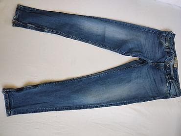 new yorker obuca: Farmerke i bluze,majce zajedno 1000 ili posebno farmerke 800 bluze — 2