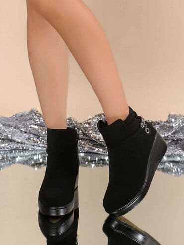Ostala ženska obuća: Čizme — 3