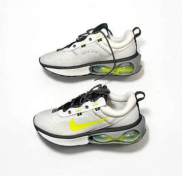 triple white 95: Nike Air Max patike – bele sa neon žutim Swoosh logotipom i — 1