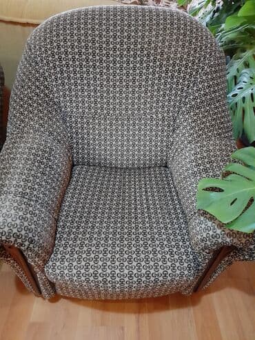 Beds: Sofas and couches — 3