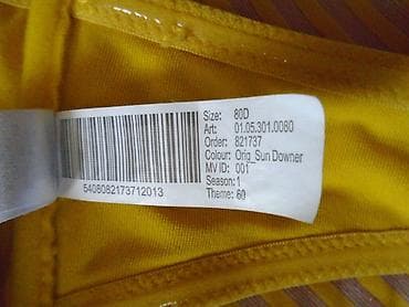 second hand kod goce: Censored kupaći, donji deo M a gornji 80D (etikete sa veličinama su — 6