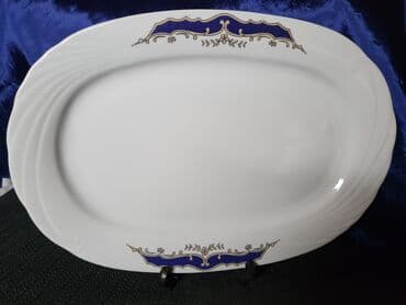 dupli cajnik cena: Oval Cluj Napoca porcelan 70te. Oval sve na njemu odsjaj od — 1