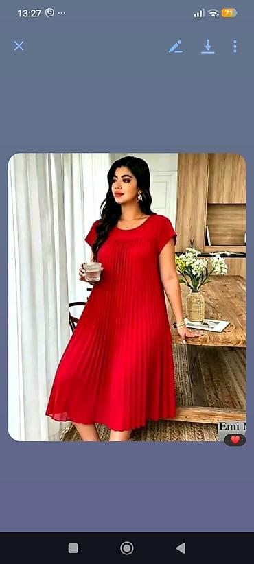 zenska kucna haljina: Haljina za punije
2XL 3XL 4XL 
Cena : 2500 dinara
ML — 3