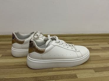 Ostala ženska obuća: 38, bоја - Bela — 1