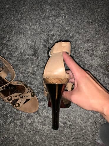 sandale platforma ccc: Sandals, 40 — 3