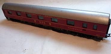 Lima putnicki vagon 26,5 cm.ima metalne tockove,unutrasnjost na lalafo.rs Lima putnicki vagon 26,5 cm.ima metalne tockove,unutrasnjost