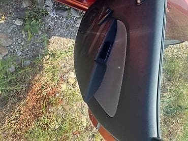 roze patosnice za auto: UNUTRASNJA BRAVA ZA MAZDA 2 OD 2007. DO 2014. GOD. | unutrasnja — 1