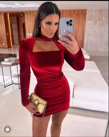 zelena haljina sa sljokicama: PRELEP MODEL🥰 DOSTUPAN U 3 BOJE:CRNA,CRVENA,ZELENA MATERIJAL: PLIŠ — 2