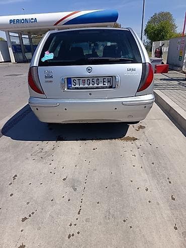az auto batajnica: Lancia Lybra karavan 2000to – srebrna, 5 vrata - Motor: 1,9 jtd (na — 6