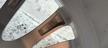 roze patosnice za auto: Original BMW aluminijumske felne sa gumama Specifikacije felni: - — 1