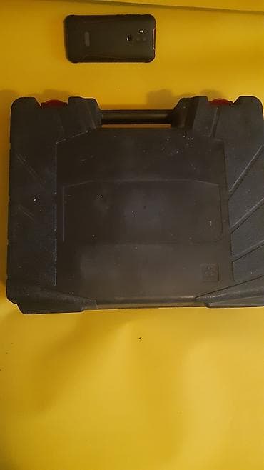 alati za kucu: Einhell busilica TC RH 900 neispravna kompletna plus kofer neispravan — 2