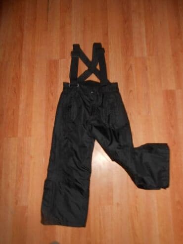 zimske jakne za decu: Ski pantalone za decu od 0 do 6 godina

cena od 900 do 2000 din — 7
