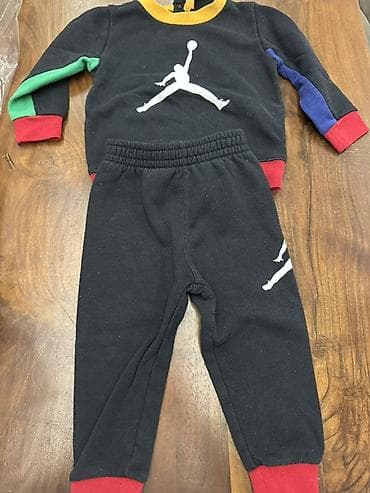 jordan duksevi: Dečiji trenerke setovi (3 kompleta) 1) Nike set – jakna sa — 3